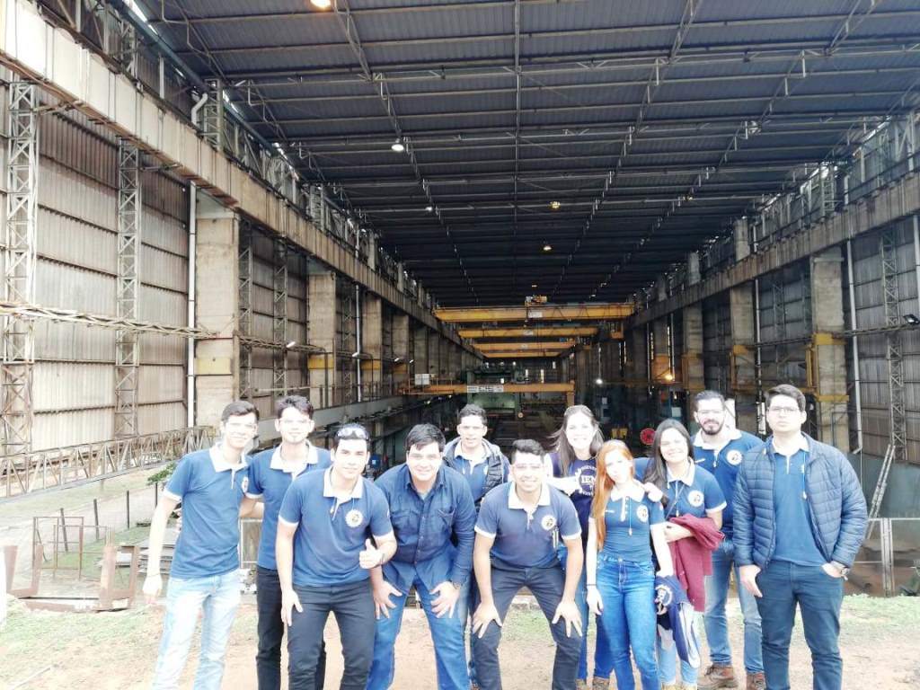 Visita técnica de los alumnos del 4to año de Ing. Electromecánica